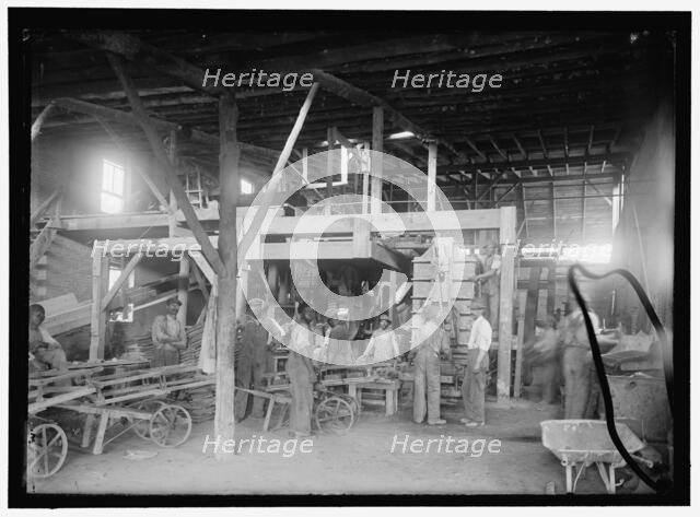 Brick Yard near Mount Vernon, Va., between 1910 and 1917. Creator: Harris & Ewing.