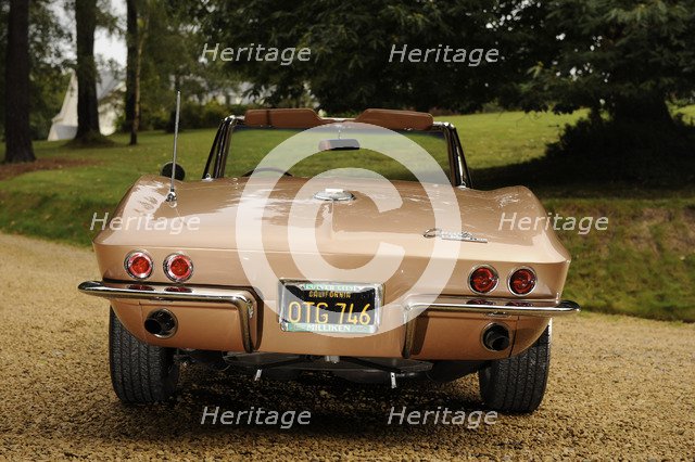 Chevrolet Corvette Stingray convertible 1964. Artist: Simon Clay.