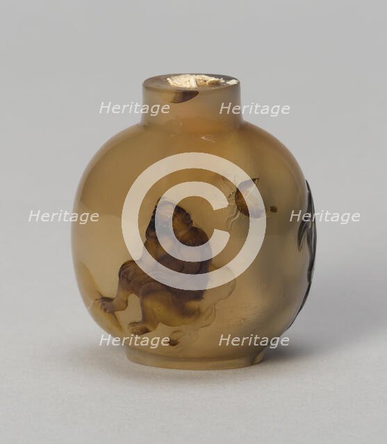 Snuff Bottle with Monkey on Rockwork, Qing dynasty (1644-1911), 1760-1830. Creator: Unknown.
