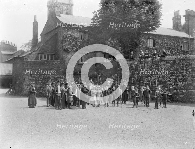 Beating the Bounds ceremony, St Michaels Church, Cornmarket Street, Oxford, Oxfordshire, 1914. Artist: Henry Taunt