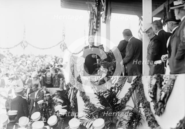 Columbus Statue Unveiling, 1912. Creator: Harris & Ewing.