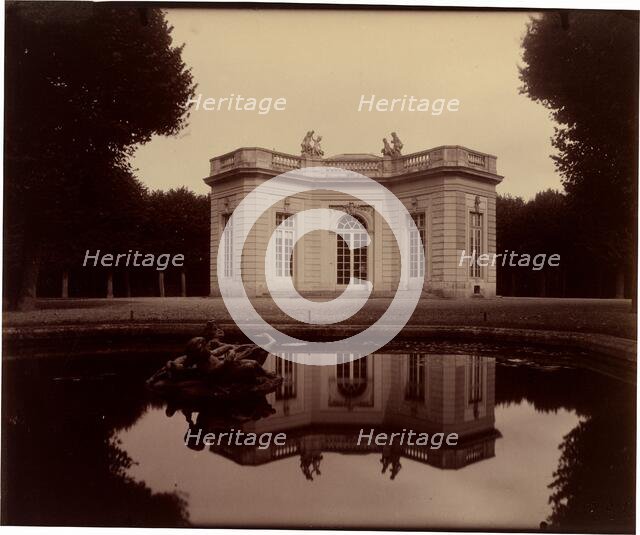 Trianon, Pavillon Français, 1923-1924. Creator: Eugene Atget.