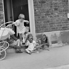 Children playing on a doorstep, London, 1960-1965. Artist: John Gay