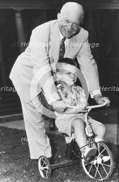 General Dwight D Eisenhower with grandson David at Fort Sheridan, Illinois, USA, 1952. Artist: Unknown