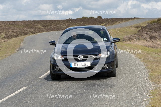 2011 Volkswagen EOS 2.0 Tdi Artist: Unknown.