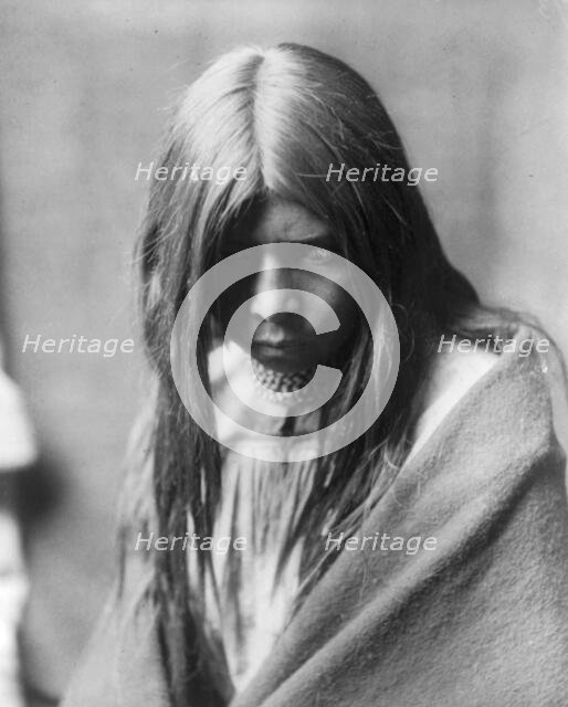 Zosh Clishn-Apache, c1906. Creator: Edward Sheriff Curtis.