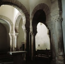 Detail of the interior of the church of Santa María de Lebeña, it should be noted the horseshoe a…