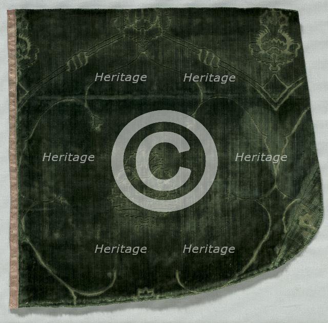 Velvet Fragment, 1400s. Creator: Unknown.