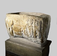 Basin for oil in marble, with the decoration of an abbot, from Escaló, Pallars Sobirà.