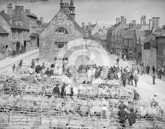 Sheep Market, Market Place, Chipping Campden, Gloucestershire, 1895. Artist: Henry Taunt