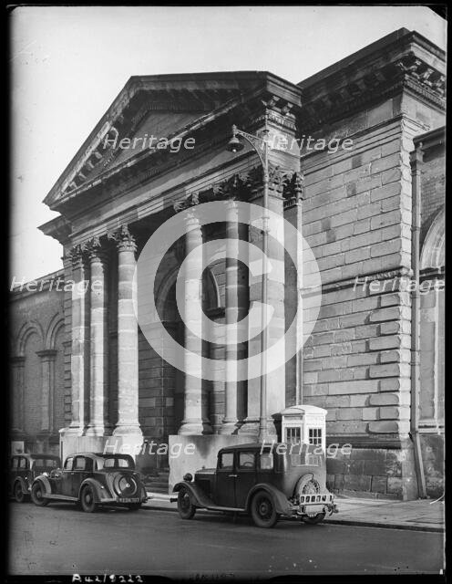 Market Hall, North Street, Wolverhampton, Spring 1942. Creator: George Bernard Mason.