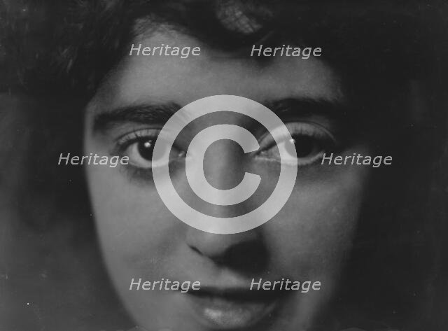 Normand, Mabel, portrait photograph, 1914 Oct. 18. Creator: Arnold Genthe.