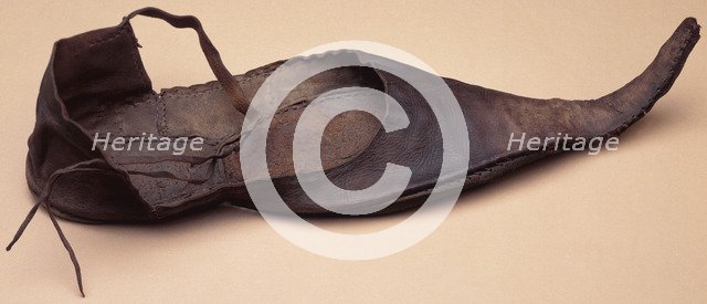 Leather adult's shoe, medieval. Artist: Unknown