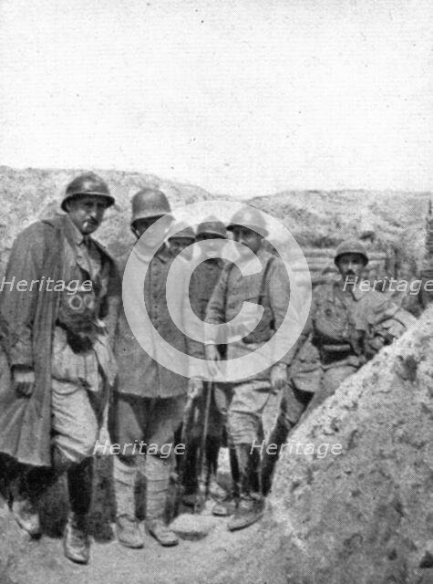 How to make a surprise attack; A prisoner brought back to our lines..., 1917. Creator: Unknown.