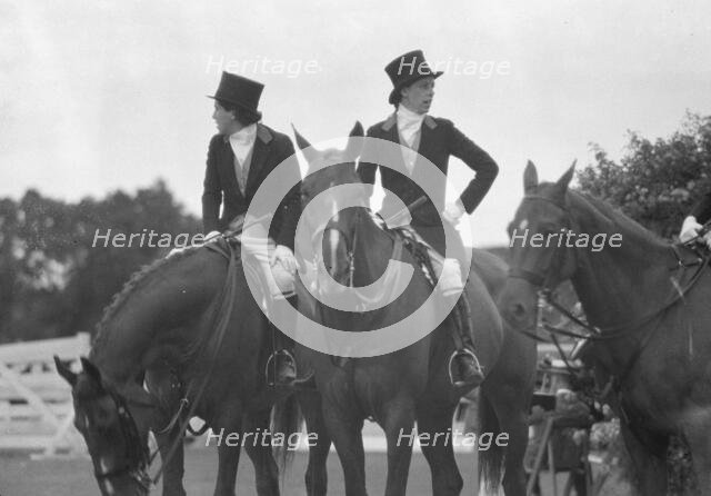 Horse show in Westport, Connecticut, between 1911 and 1942. Creator: Arnold Genthe.