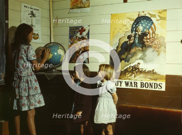 Rural school children, San Augustine County, Texas, 1943. Creator: John Vachon.