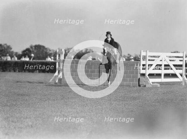 East Hampton horse show, 1934. Creator: Arnold Genthe.
