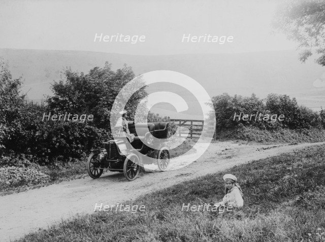 An MMC Wilmington Giant, 1902. Artist: Unknown