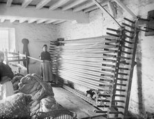 Women warping wool in the blanket factory, Witney, Oxfordshire, 1898. Artist: Henry Taunt