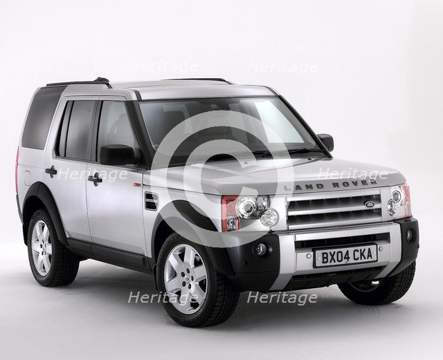 2004 Landrover Discovery. Artist: Unknown.