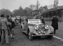 Bentley open 4-seater tourer owned by Sir Malcolm Campbell at Crystal Palace, 1939. Artist: Bill Brunell.
