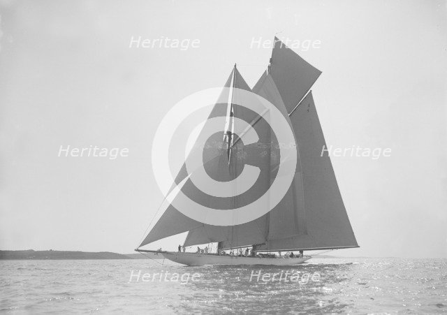 The 380 ton A Class schooner 'Margherita' sailing on a reach, 1913. Creator: Kirk & Sons of Cowes.