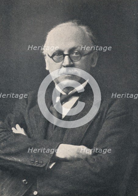 Sir Edwin Landseer Lutyens, English architect, 1924 (1925). Artist: Unknown.