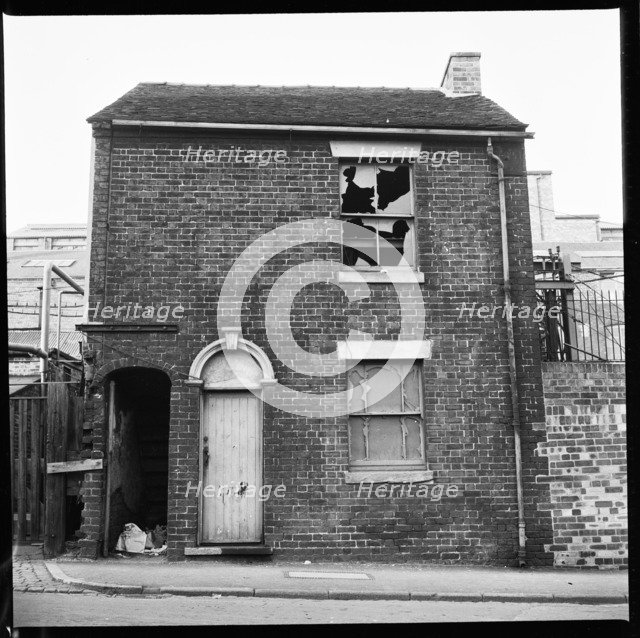 Derelict house, Stoke-on-Trent, Staffordshire, 1965-1968. Creator: Eileen Deste.