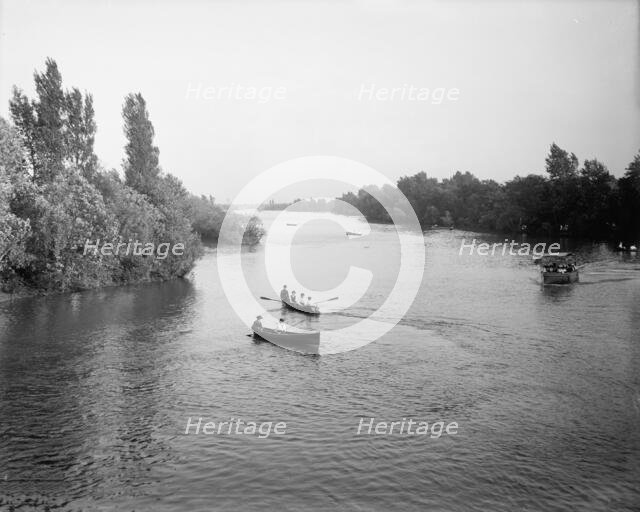 Boating on lagoon, Jackson Park, Chicago, Ill., between 1900 and 1910. Creator: Unknown.