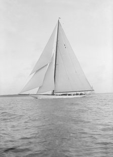 The 23  Metre sailing yacht 'Cambria', 1928. Creator: Kirk & Sons of Cowes.