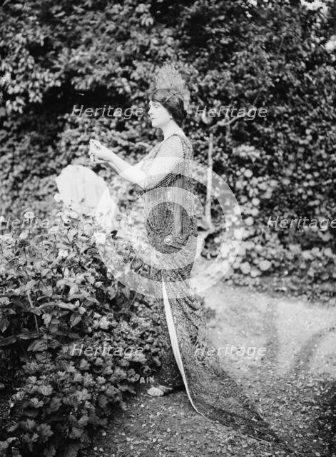 Baroness de Guestre, between c1910 and c1915. Creator: Bain News Service.