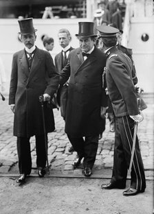 William Jennings Bryan with Dr. L. Muller of Brazil, 1913. Creator: Harris & Ewing.