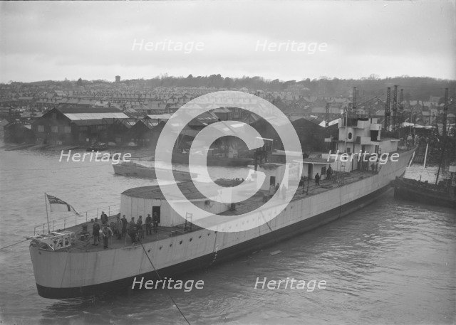 Launch of unknown ship at Samuel J. White's shipyard. Creator: Kirk & Sons of Cowes.