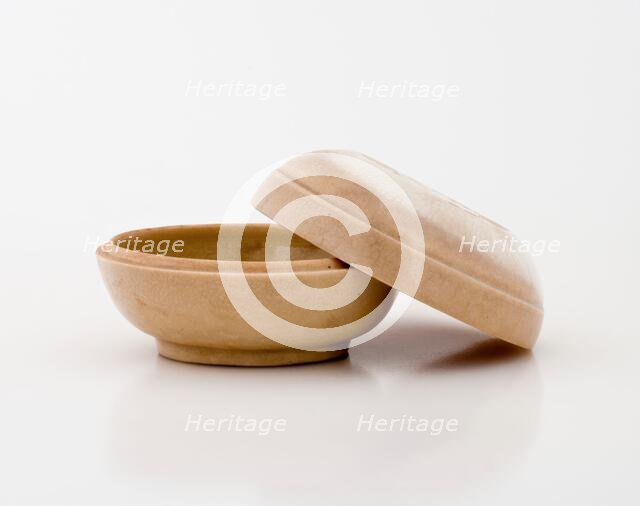 Rouge box with cover, date unknown. Creator: Unknown.