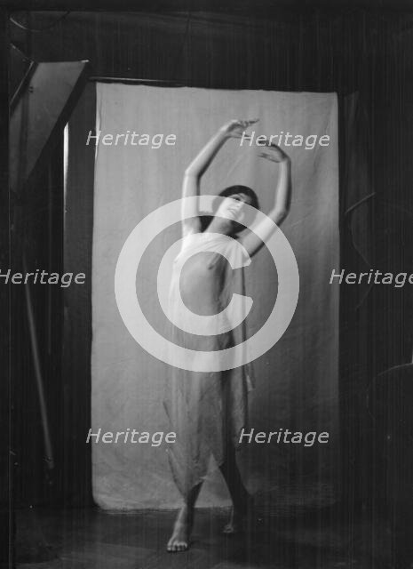 Mason, Frances, Miss, 1929 Mar. 8. Creator: Arnold Genthe.