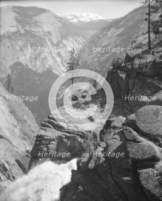 Travel views of Yosemite National Park, between 1903 and 1906. Creator: Arnold Genthe.