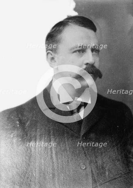 L. Bedell, 1910. Creator: Bain News Service.