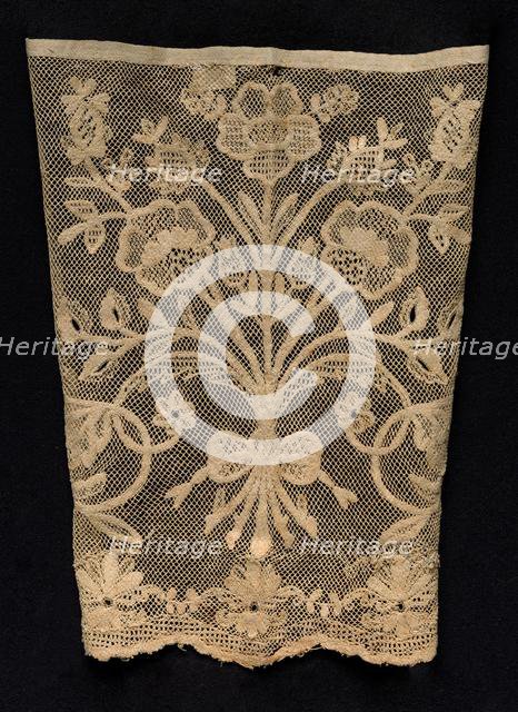 Cuff with Floral Vines, 19th century. Creator: Unknown.