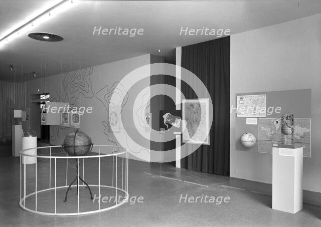 Airways to Peace exhibition, Museum of Modern Art, 11 W. 53rd St., New York City, 1943. Creator: Gottscho-Schleisner, Inc.