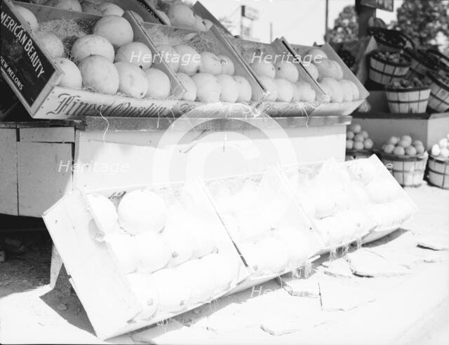 Center Market, Washington, D.C., 1936. Creator: Dorothea Lange.