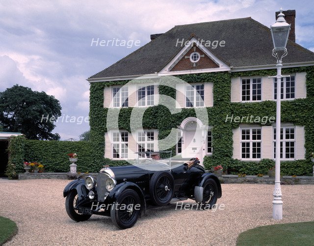 1926 Bentley 3.5 litre Vanden Plas. Artist: Unknown.