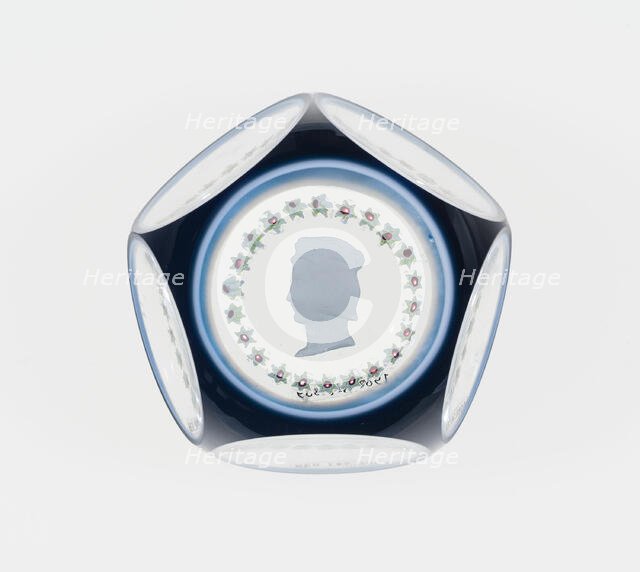 Paperweight, France, Mid 19th century. Creator: Saint-Louis Glassworks.