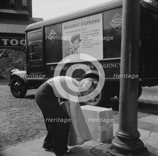 Miss Ida Hicks, Lithanian, twenty-eight years old, employed at..., New Britain, Connecticut, 1943. Creator: Gordon Parks.