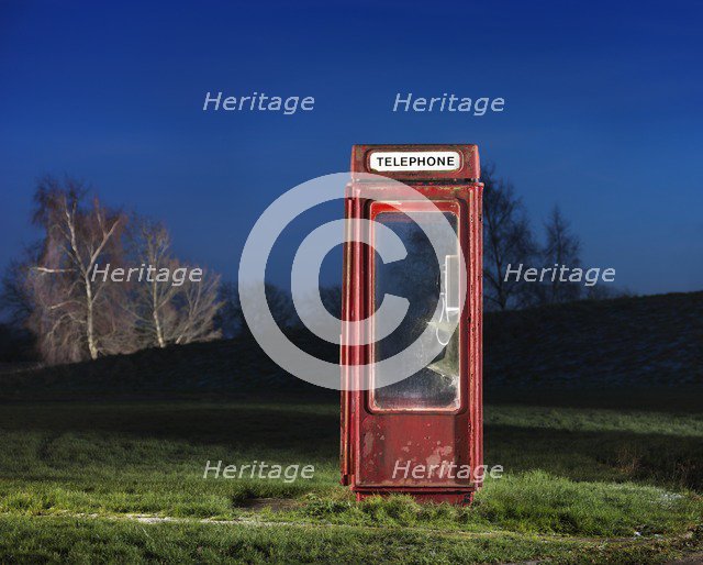 K8 telephone kiosk, Langton Park, Wroughton, Swindon, Wiltshire, 2014. Artist: James O Davies.