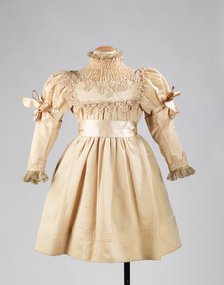 Dress, French, 1895. Creator: Bon Marche.