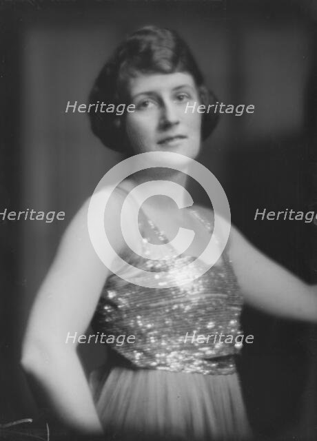 Miss Houghton, portrait photograph, 1918 Feb. 25. Creator: Arnold Genthe.