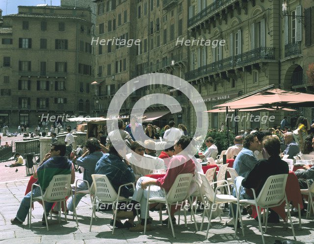 CafT, IL Campo, Sienna, Tuscany, Italy.