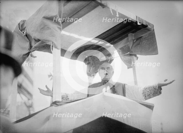 Military Field Mass, 1912. Creator: Harris & Ewing.