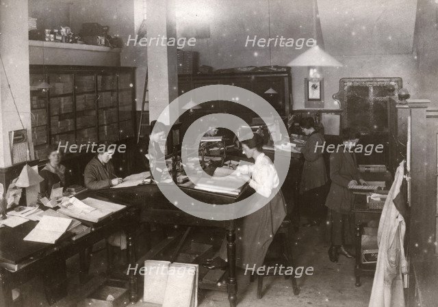 Main office of W & M Duncan, Edinburgh, Scotland, 1918. Artist: Unknown