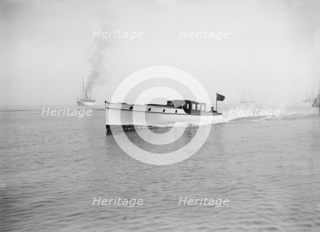Austin 40ft motor launch under way, 1912. Creator: Kirk & Sons of Cowes.